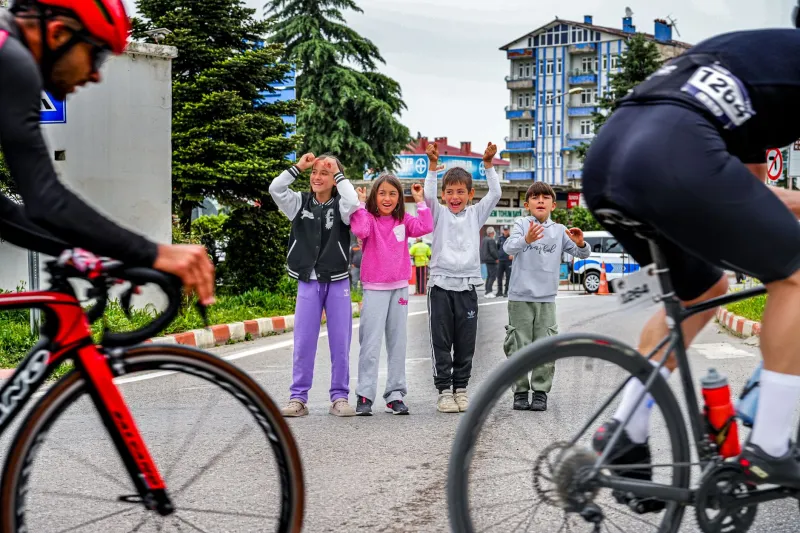 Des vélos qui débordent les garages : comment l'Aude est devenue un territoire de passionnées